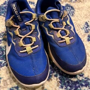 Nike Renew Slip-on Sneakers 11